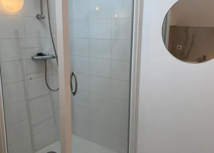 לינה וארוחת בוקר Le K-rouge Carrouges